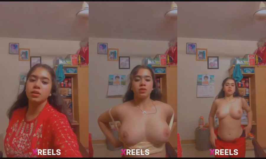 Bangladeshi Cute Girl Nude Bath